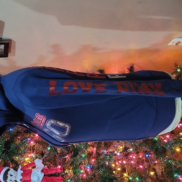 Victoria's Secret PINK Patriots Hoodie - Picture 4 of 14